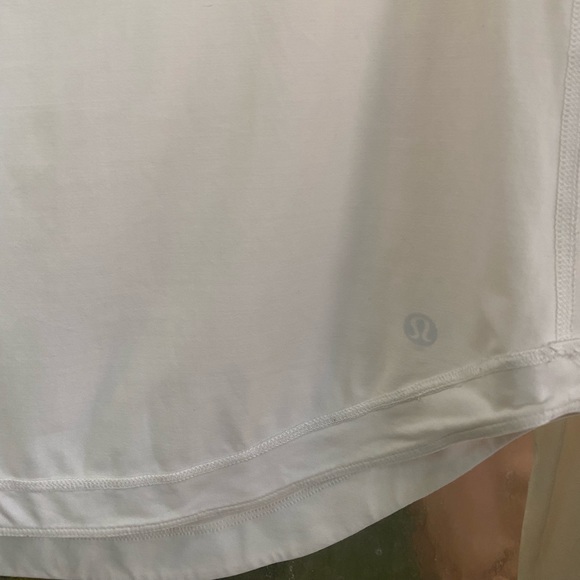 Lululemon Baseball Top - Picture 4 of 4
